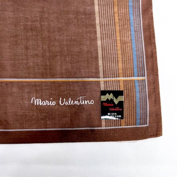 Set: 3 Valentio Neckites Burgendy Bear/Striped + 1 Valentino Mario Burgendy (61) - Picture 10 of 11